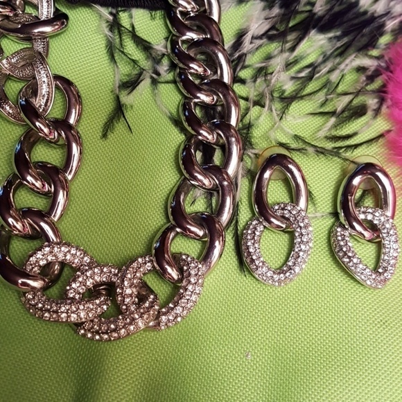 𝅺park lane rodeium plated with crystals set. - Picture 5 of 8